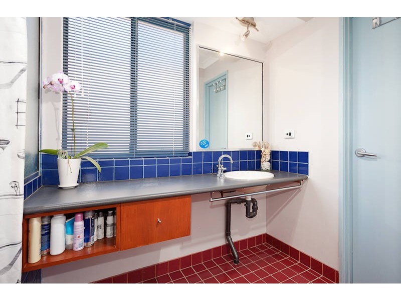 21 Marav Court, Success WA 6164