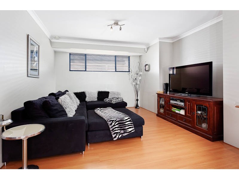 21 Marav Court, Success WA 6164