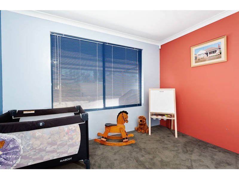 21 Marav Court, Success WA 6164