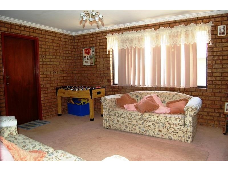 64A Wheeler Road, Hamilton Hill WA 6163