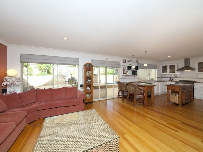 28A Bridge Street, Wilson WA 6107
