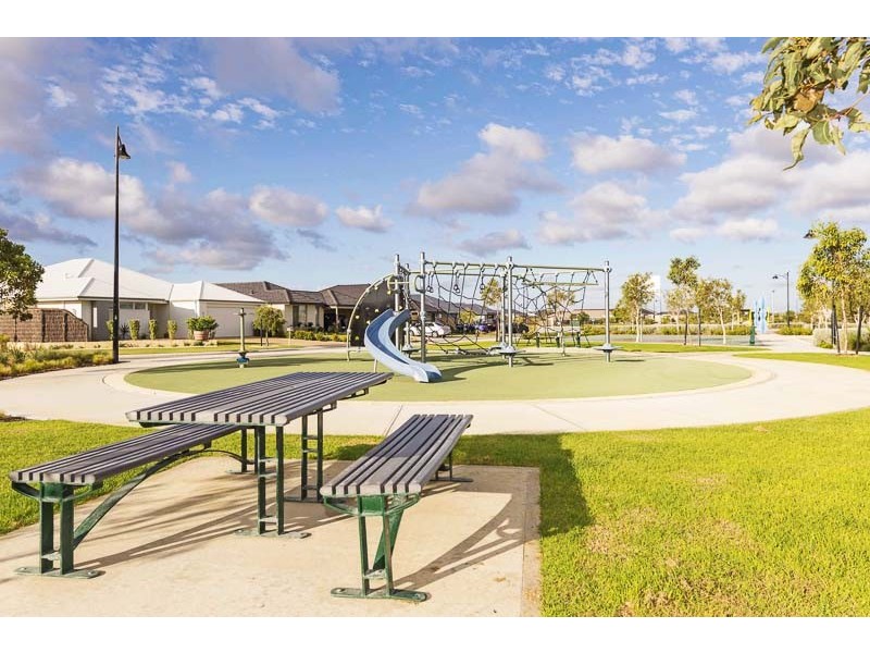 38 Blackrock Avenue, Butler WA 6036