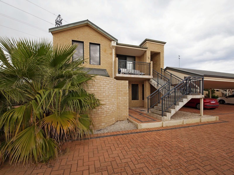 6/89 Forrest Road, Hamilton Hill WA 6163