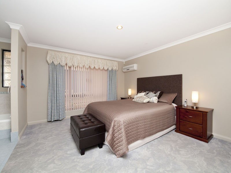 19 Husk Parade, Coogee WA 6166