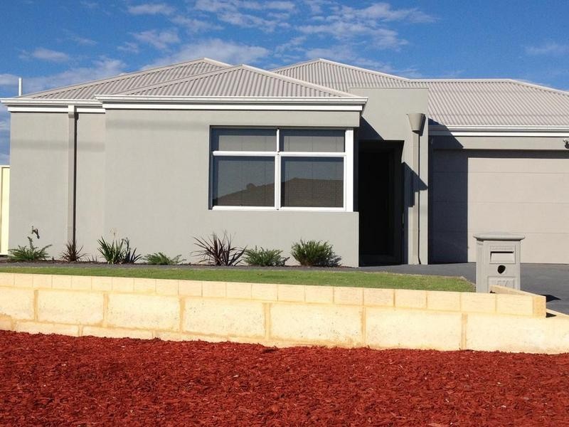 57 Birchley Rd, Beeliar WA 6164