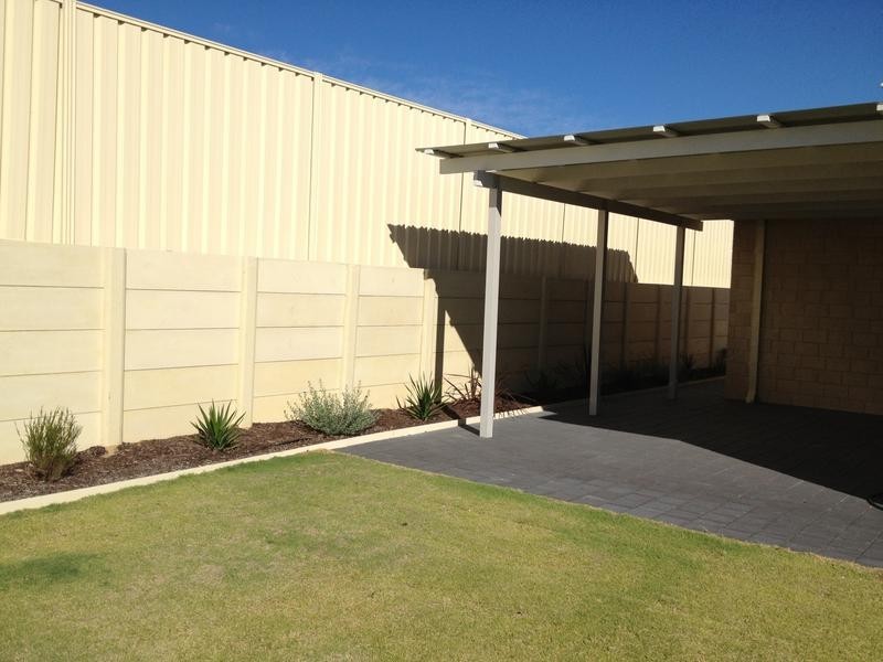 57 Birchley Rd, Beeliar WA 6164