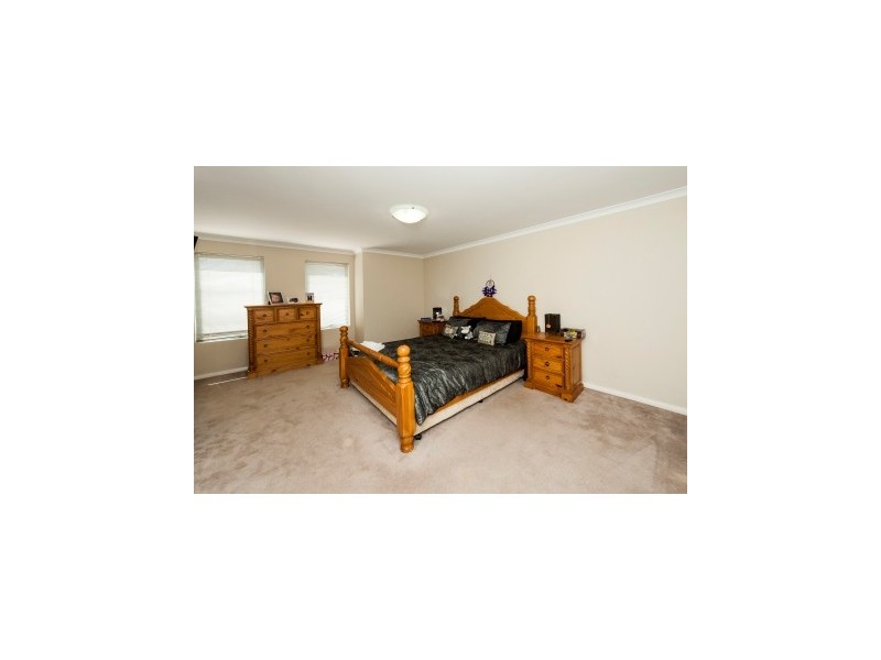 34 Panarea Crescent, Yangebup WA 6164