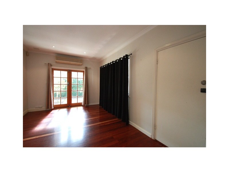 69 Redmond Road, Hamilton Hill WA 6163