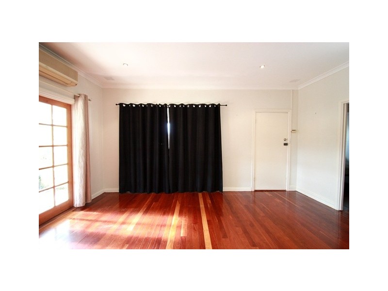 69 Redmond Road, Hamilton Hill WA 6163