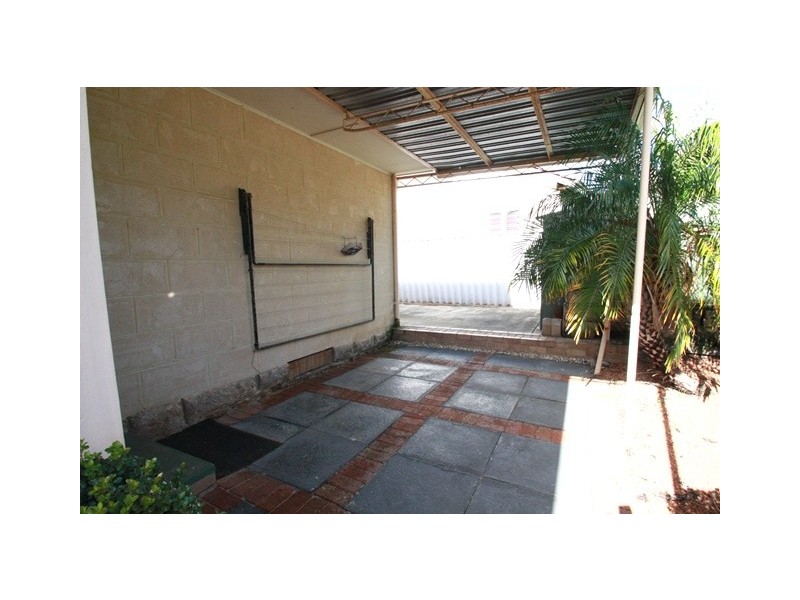 69 Redmond Road, Hamilton Hill WA 6163