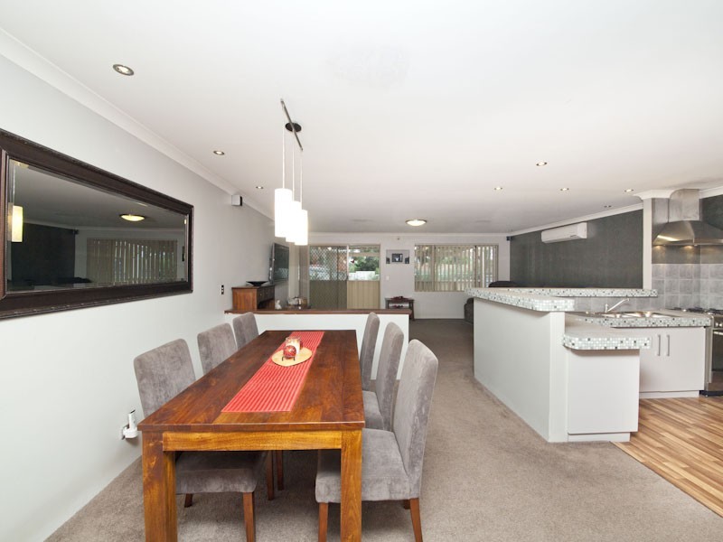 4 Coogan Close, Yangebup WA 6164