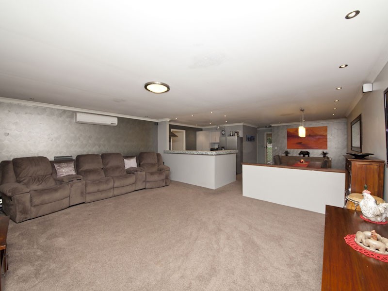 4 Coogan Close, Yangebup WA 6164