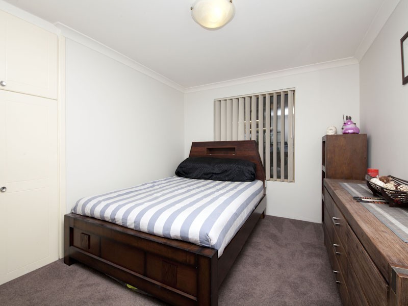 4 Coogan Close, Yangebup WA 6164