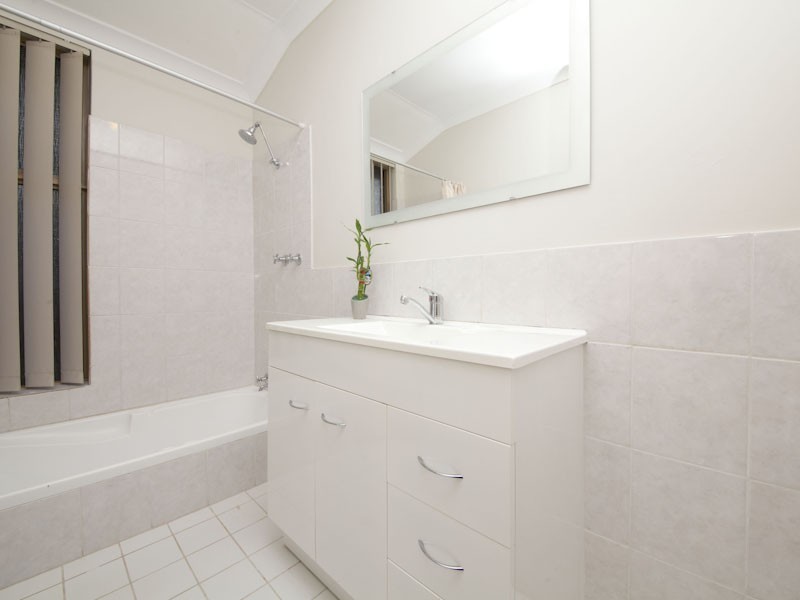 4 Coogan Close, Yangebup WA 6164