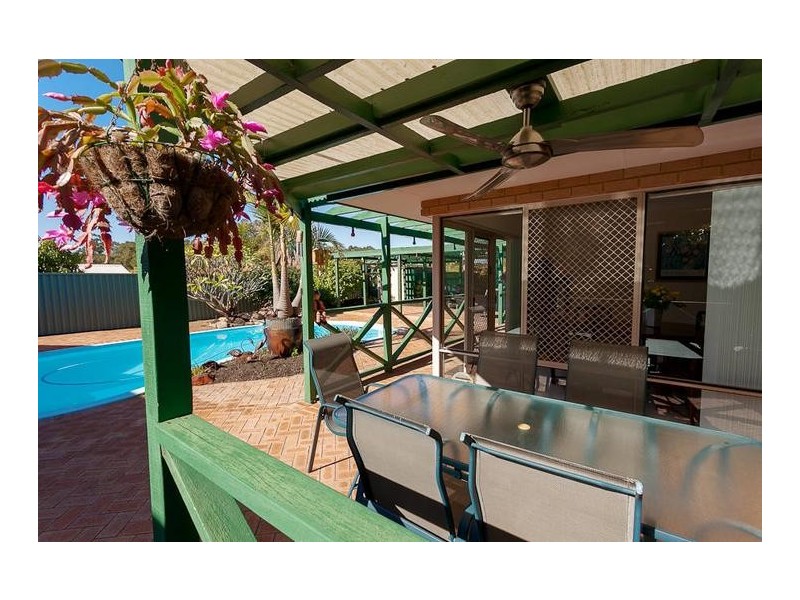 16 Gilbertson Road, Kardinya WA 6163