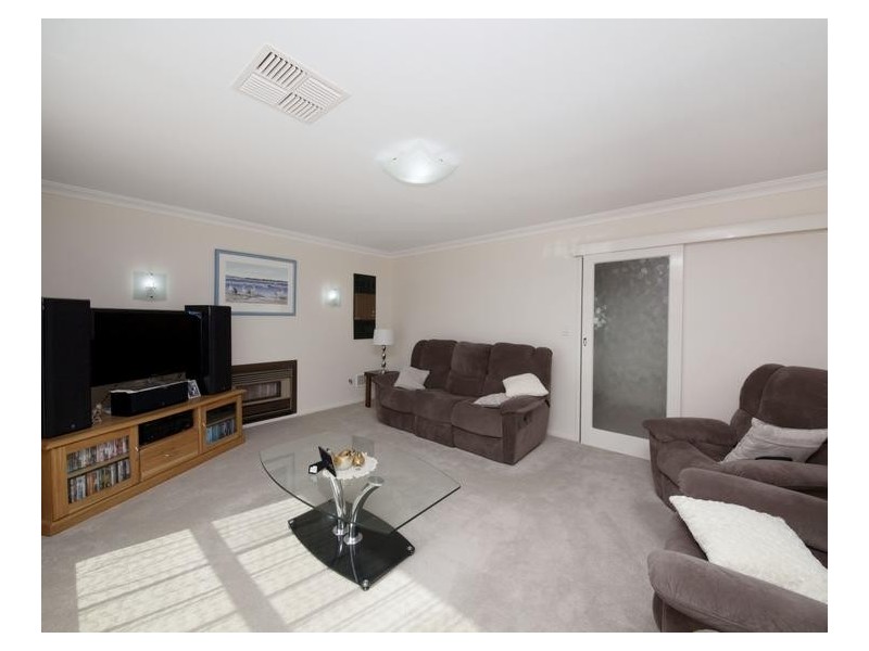 8 Mears Place, Spearwood WA 6163