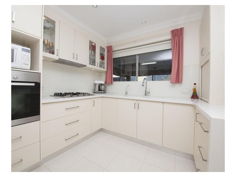 8 Mears Place, Spearwood WA 6163