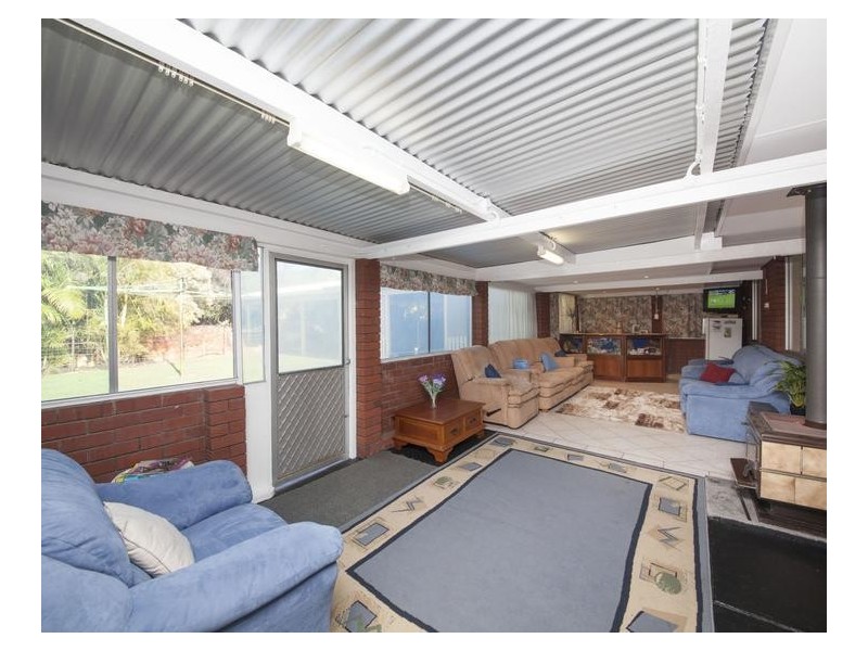 8 Mears Place, Spearwood WA 6163