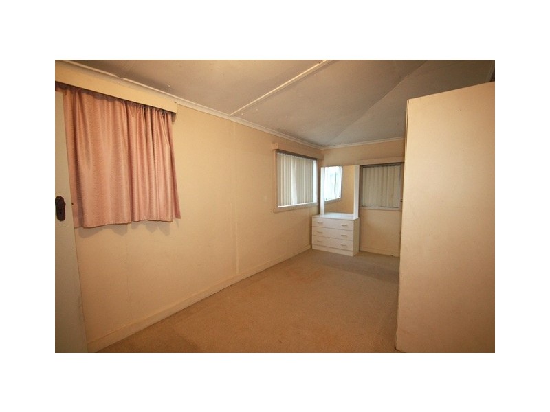 5 King Street, Coogee WA 6166