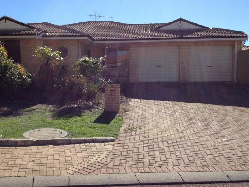 1 Cranberry Street, Coogee WA 6166