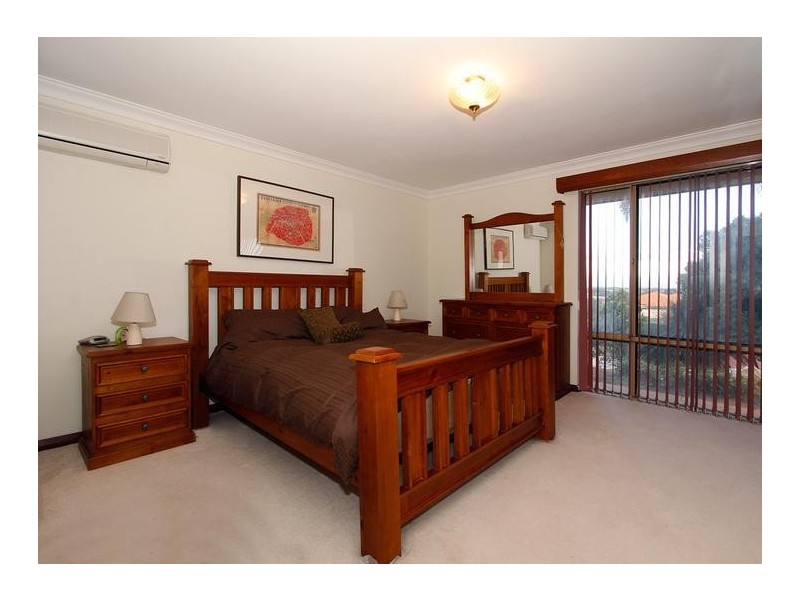 2 Korel Place, Coogee WA 6166