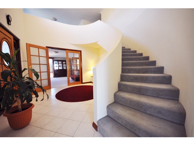 2 Korel Place, Coogee WA 6166