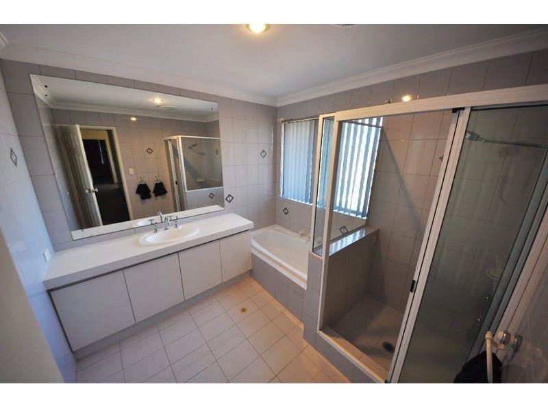 2 Korel Place, Coogee WA 6166