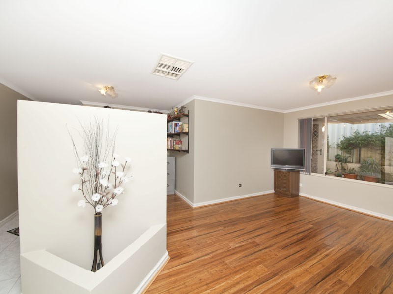 9 Nasturtium Gardens, Beeliar WA 6164