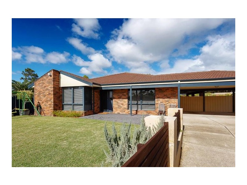 26 Beckett Close, Munster WA 6166