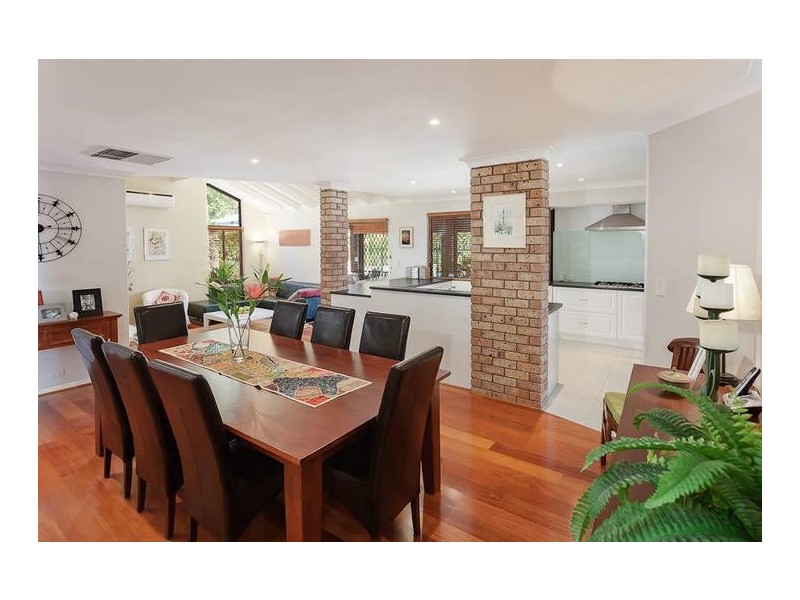 26 Beckett Close, Munster WA 6166