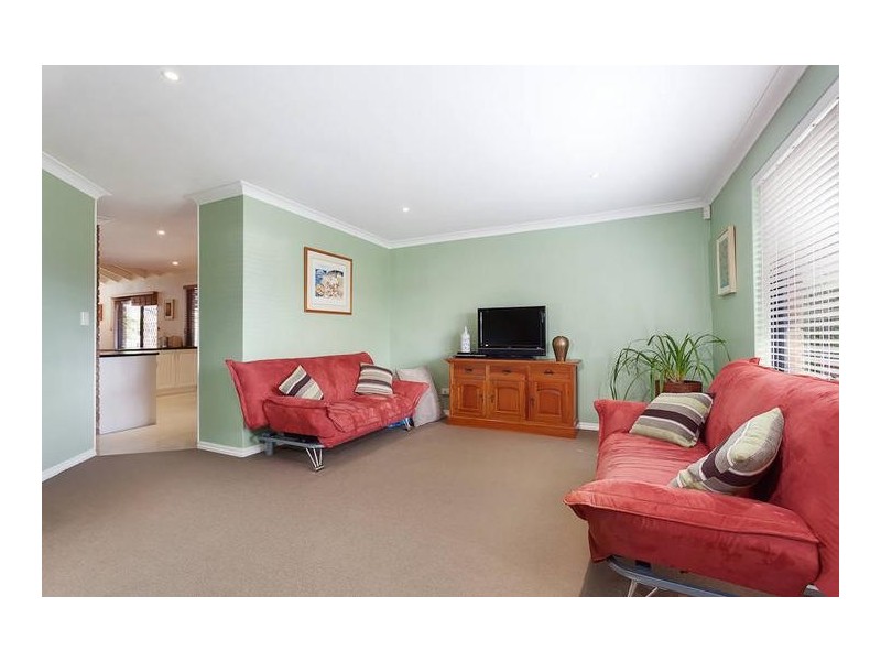 26 Beckett Close, Munster WA 6166