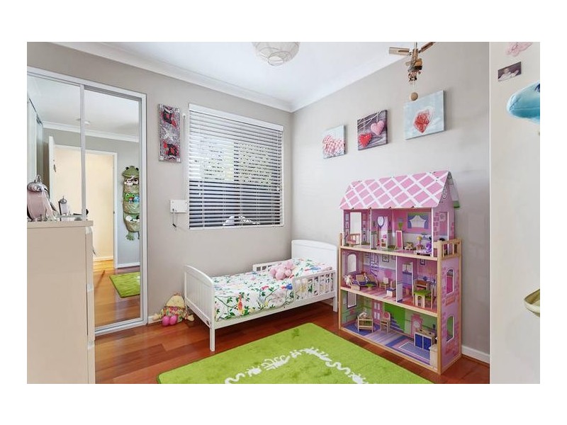 26 Beckett Close, Munster WA 6166