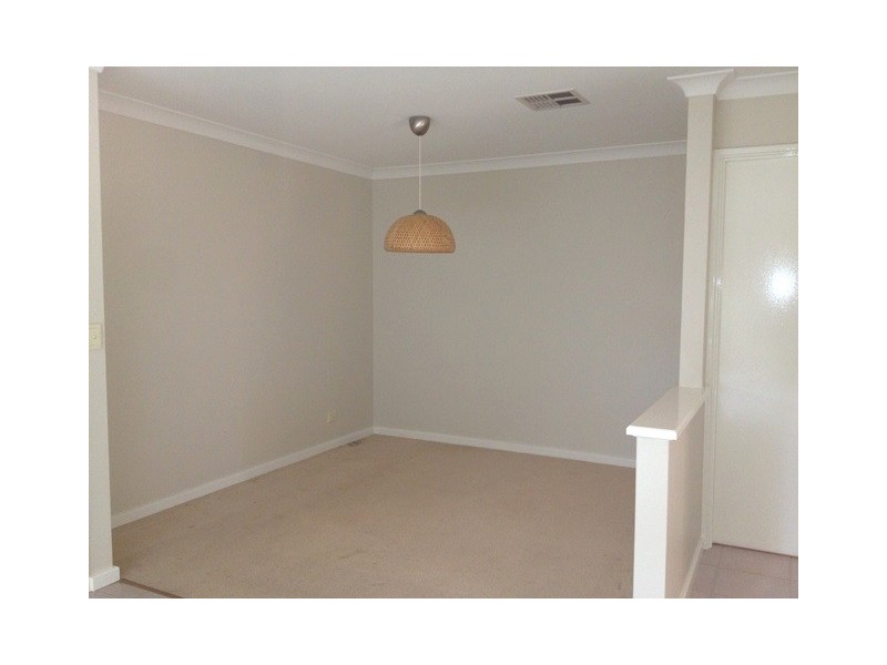 7A Colpoys Place, Coogee WA 6166