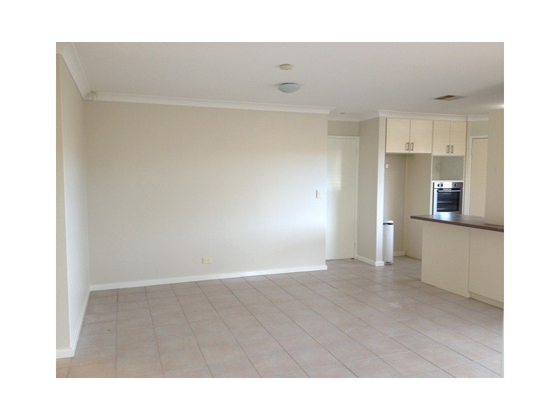 7A Colpoys Place, Coogee WA 6166