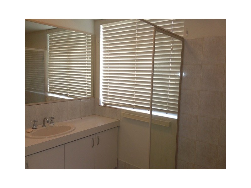 7A Colpoys Place, Coogee WA 6166