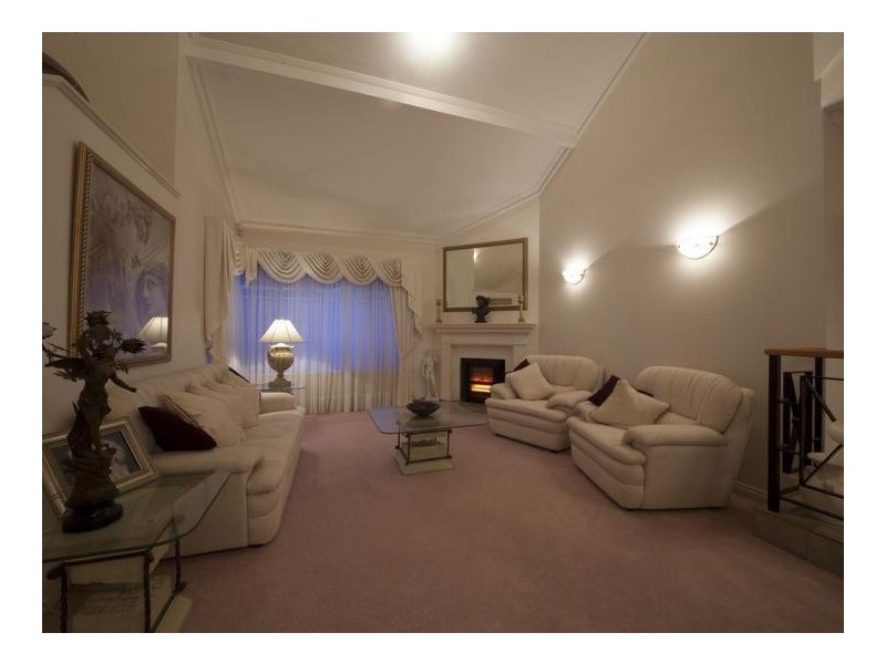 13 Turtle Point Cove, Jandakot WA 6164
