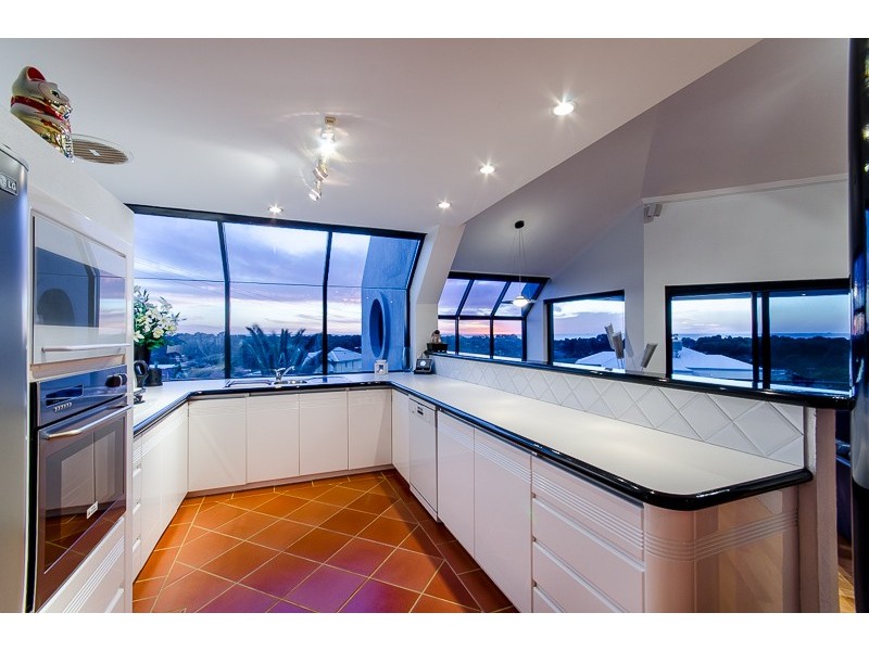 7 Mayor Road, Coogee WA 6166