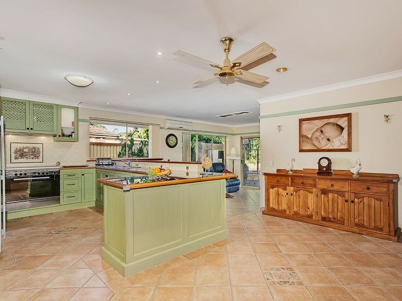 7 Grebe Gardens, Yangebup WA 6164