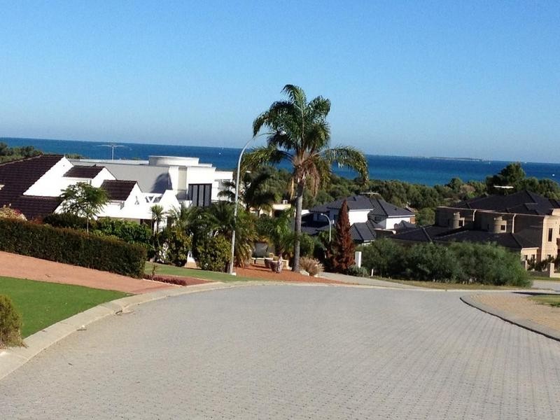 56B Castellon Crescent, Coogee WA 6166