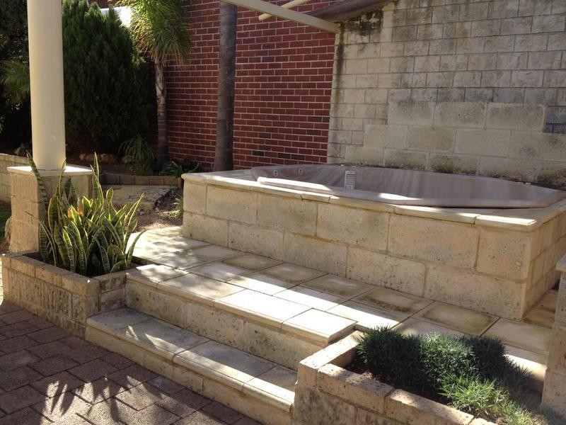 56B Castellon Crescent, Coogee WA 6166