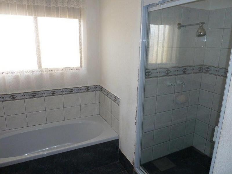 56B Castellon Crescent, Coogee WA 6166