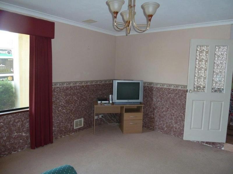 56B Castellon Crescent, Coogee WA 6166