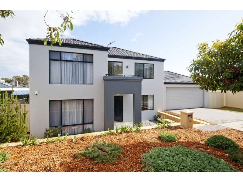 15 Purvis Street, Hamilton Hill WA 6163