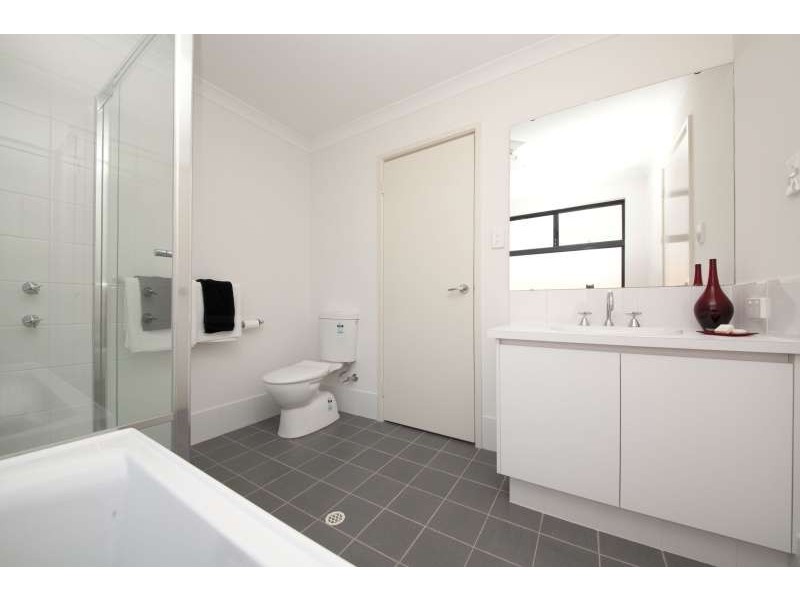 15 Purvis Street, Hamilton Hill WA 6163