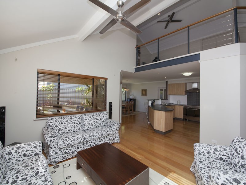 8A Hayward Way, Myaree WA 6154