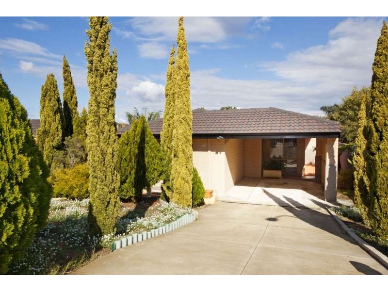 12B Cuvier Place, Yangebup WA 6164