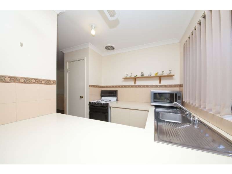 12B Cuvier Place, Yangebup WA 6164