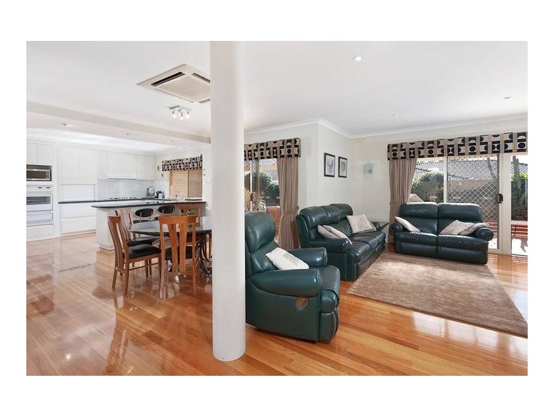 28 Huxley Place, Spearwood WA 6163