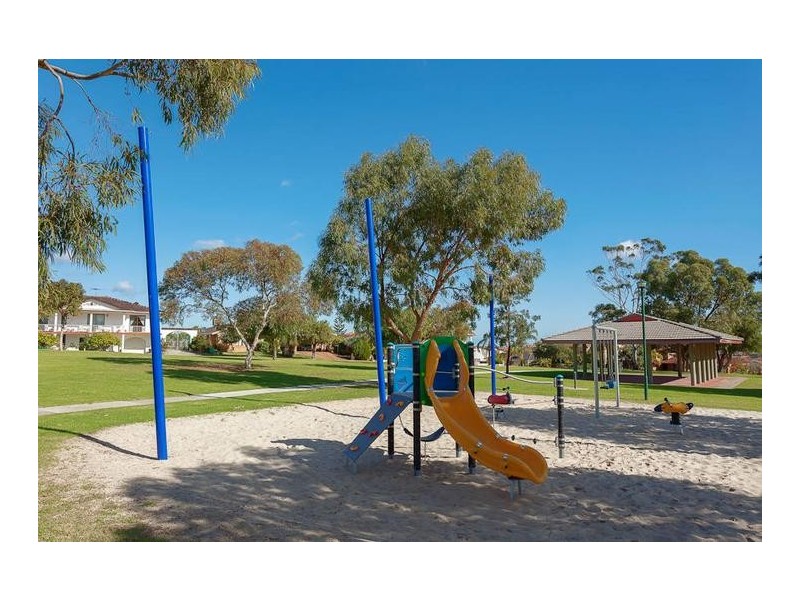 28 Huxley Place, Spearwood WA 6163