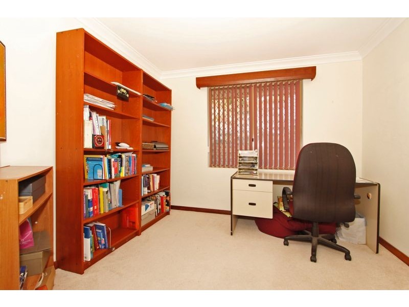 2 Korel Place, Coogee WA 6166